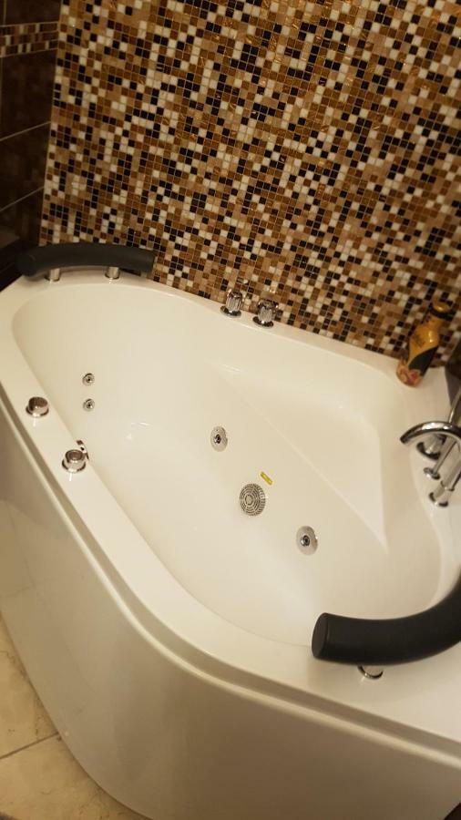 Suite Deluxe avec Baignoire Spa